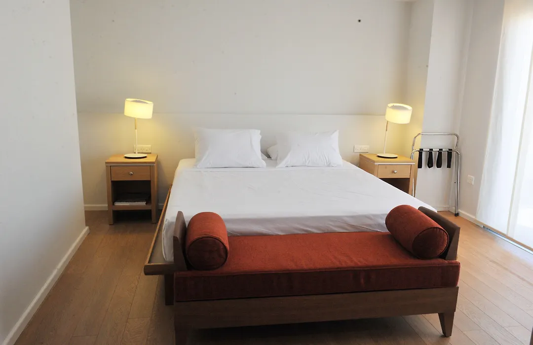 E-Hotel Larnaca Resort & Spa-1